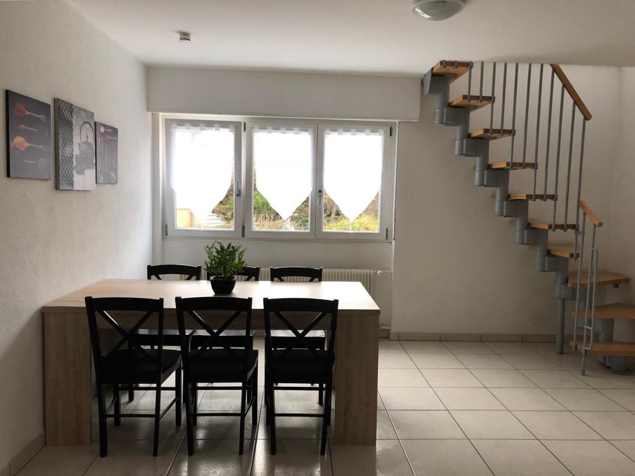Studios Near Lycee Jean Mermoz Saint-Louis  Exterior foto