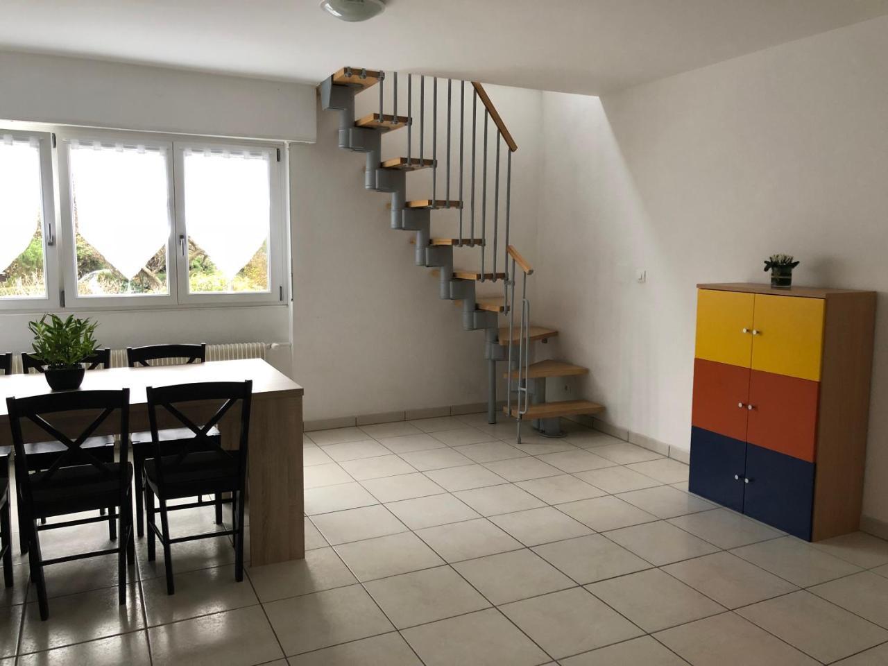 Studios Near Lycee Jean Mermoz Saint-Louis  Exterior foto